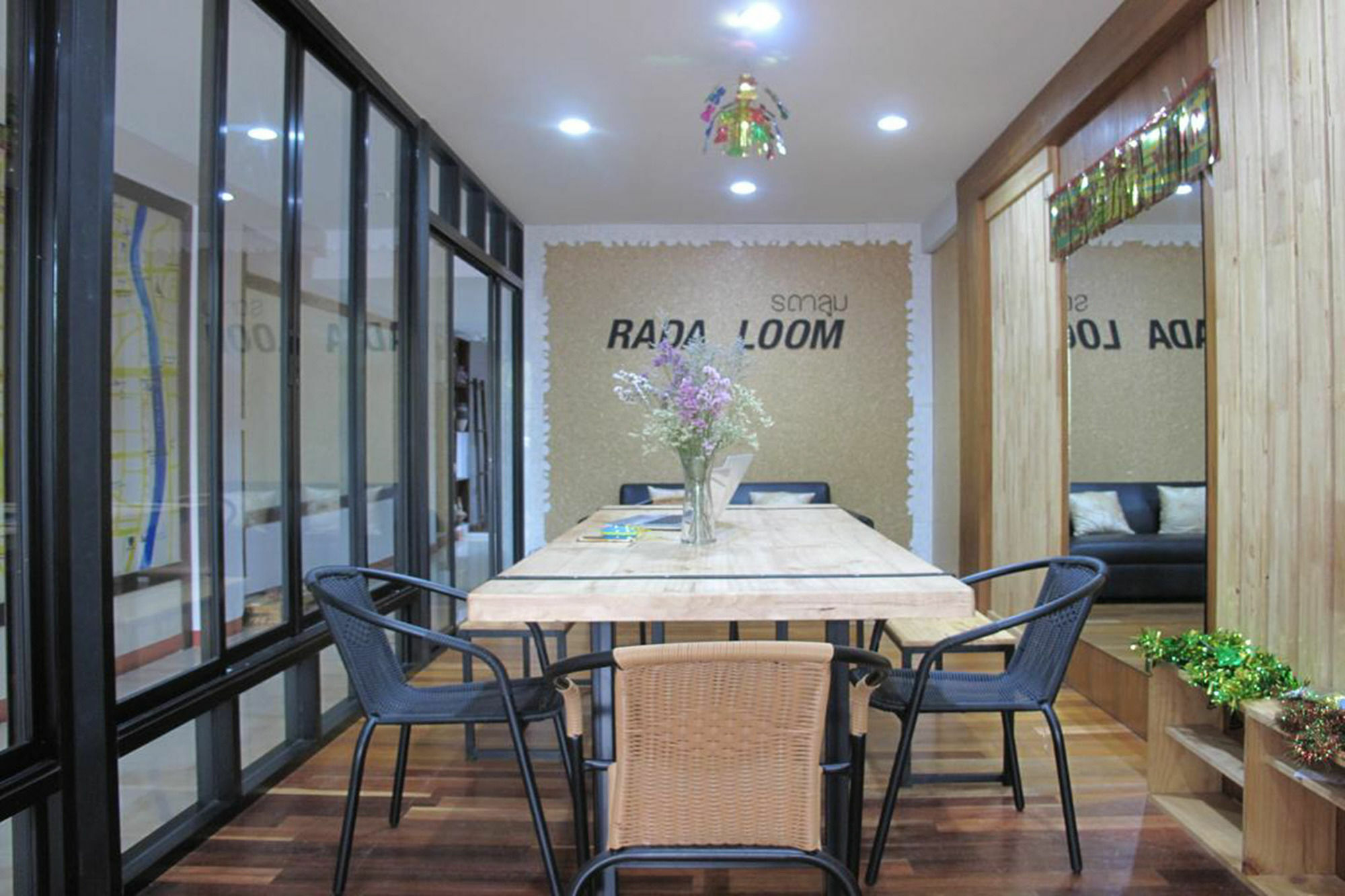 Rada Arak 79/4 Hostel Chiang Mai Exterior photo
